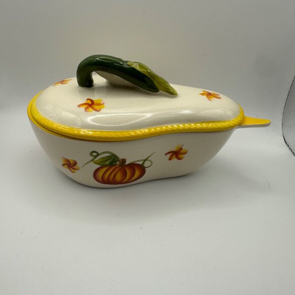 Temp-tations by Tara seasonal 10 oz pear shaped covered dish autumn decor - Picture 2 of 7